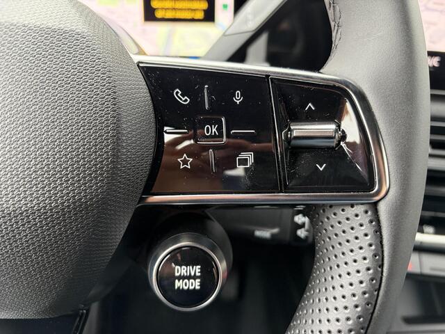 Nissan MICRA ADVANCE - Launch Edition 52 kWh / 417 km WLTP / 5 Jaar Fabrieksgarantie / Stuur- en Stoelverwarming / Achteruitrijcamera / Adaptieve Cruise Control / Google Maps Navigatie / Apple Carplay & Android Auto / Climate Control / Keyless Entry & Start / Parkeers