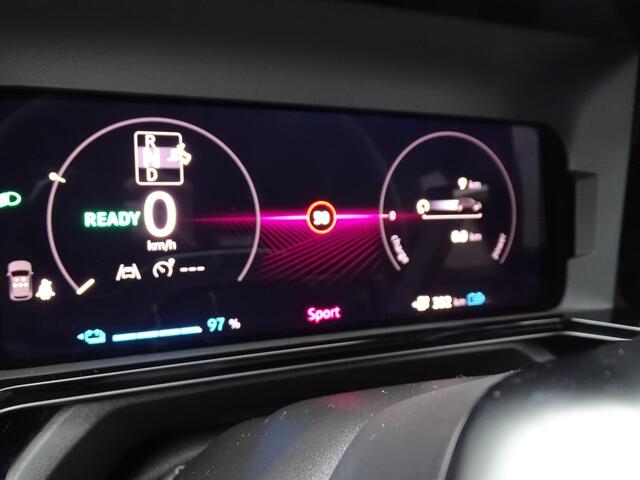 Nissan MICRA EVOLVE 52 kWh | 10 jr garantie!|18 INCH VELGEN / INTERIEUR CHILL / TWO-TONE METALLIC LAK