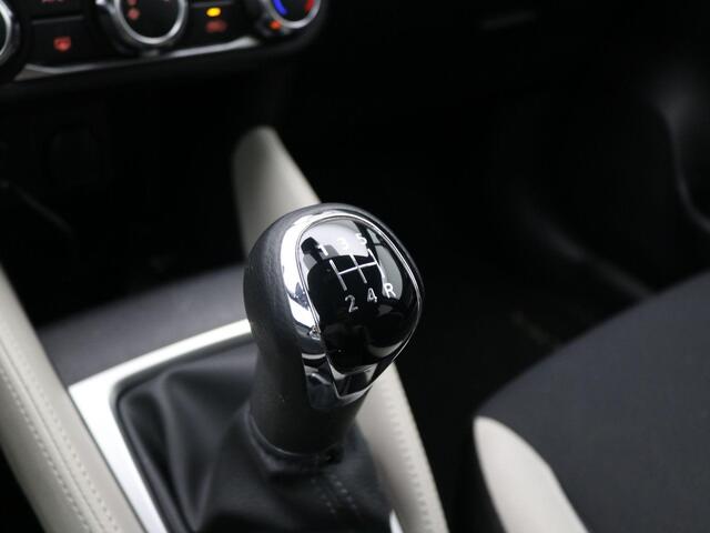 Nissan MICRA 1.0 IG-T N-Design / Navigatie / Android Auto/Apple Carplay / Bose Personal Space / Cruise Control / Climate Control / DAB / Parkeersensor Achter /