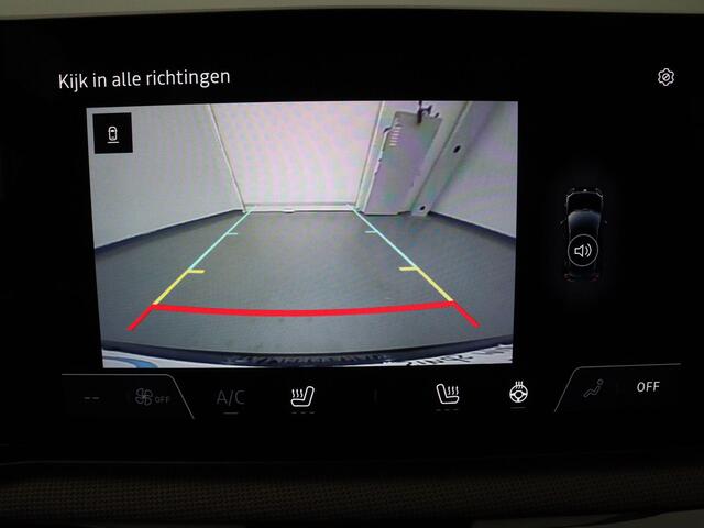 Nissan MICRA EVOLVE 52 kWh Apple Carplay/Android Auto | Climate