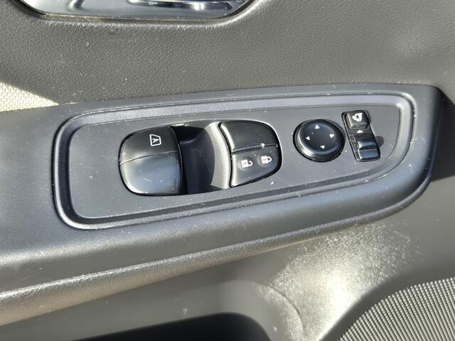 Nissan MICRA 0.9 IG-T N-Connecta NAVIGATIE / CAMERA / CRUISE CONTROL / STOEL VERWARMING