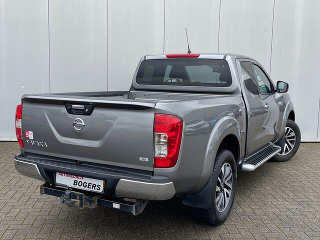 Nissan NAVARA 2.3 dCi N-Connecta King Cab + Diff. Lock Navigatie, Climate Control, Cruise Control, Trekhaak, Achteruitrijcamera, 18" Lm,