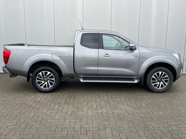 Nissan NAVARA 2.3 dCi N-Connecta King Cab + Diff. Lock Navigatie, Climate Control, Cruise Control, Trekhaak, Achteruitrijcamera, 18" Lm,