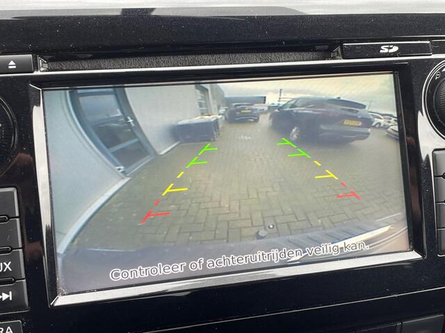Nissan NAVARA 2.3 dCi N-Connecta King Cab + Diff. Lock Navigatie, Climate Control, Cruise Control, Trekhaak, Achteruitrijcamera, 18" Lm,