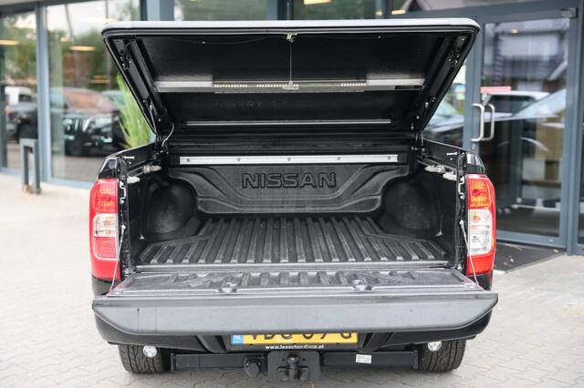 Nissan NAVARA 2.3 DCI DUBBEL CABINE N-GUARD A/T BE TREKKER 5 SITZ 4WD VAN