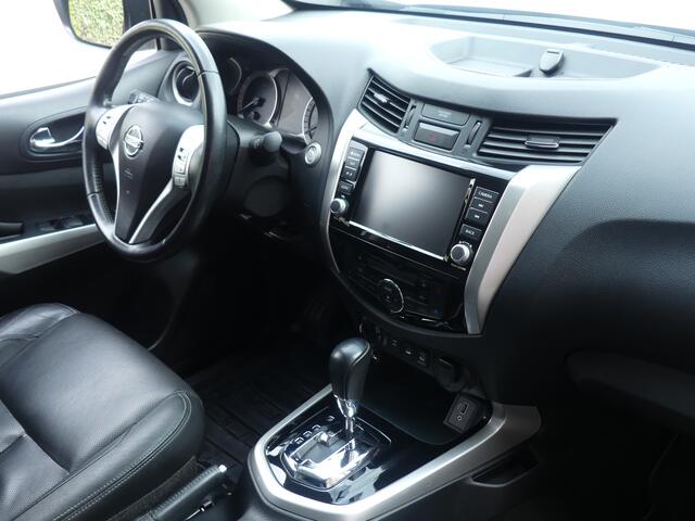 Nissan NAVARA 2.3 dCi Tekna 190PK 4WD 3500KG Trekgewicht Camera/PDC/Navigatie