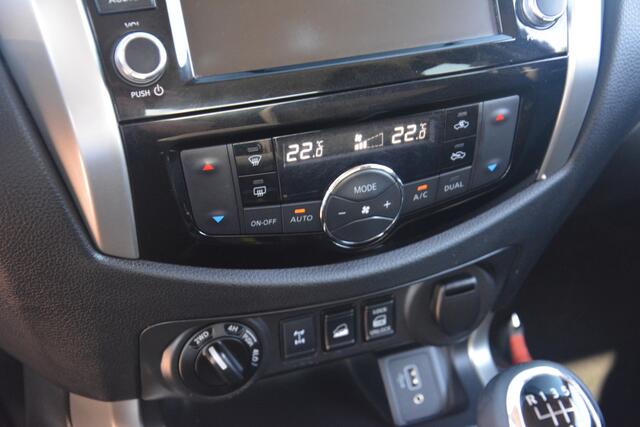 Nissan NAVARA 2.3 dCi N-Connecta King Cab | Navigatie | Camera | 4X4 | Cruise-control | Clima | NL auto!! |