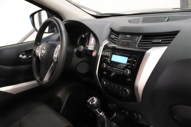 Nissan NAVARA 2.3 dCi PICK UP 4X4 3500KG trekvermogen Nissan NAVARA 2.3 dCi PICK UP 4X4 – foto 9