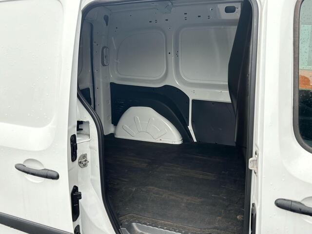 Nissan NV250 1.5 dCi 95 L1H1 Acenta | Airco | Cruise Control | Radio/CD | Zijschuifdeur | Houten laadvloer