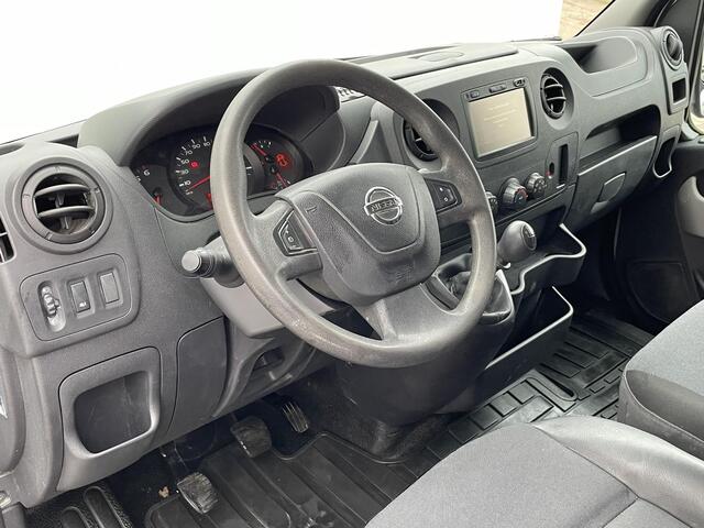 Nissan NV400 2.3 dCi L2H2 Optima / Airco / Navigatie / Trekhaak / Opstap in achterbumper
