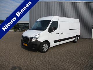 Nissan NV400