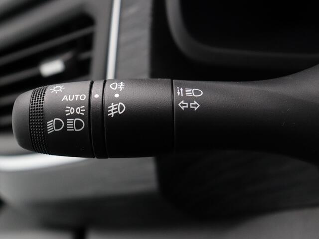 Nissan PRIMASTAR 2.0 dCi 170pk L2H1 N-Connecta | Trekhaak | Achteruitrijcamera | 5 Jaar Fabrieksgarantie | Laadruimtepakket |