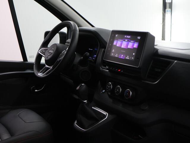 Nissan PRIMASTAR 2.0 dCi | L2 H1 | AUT. | 170 PK | SPORT | NL AUTO | LEREN BEKLEDING | 2X ZIJSCHUIFDEUR | NAVIGATIE | CRUISE | AIRCO | CAMERA | TREKHAAK | METALLIC | LED LAMPEN | CARPLAY EN ANDROID AUTO