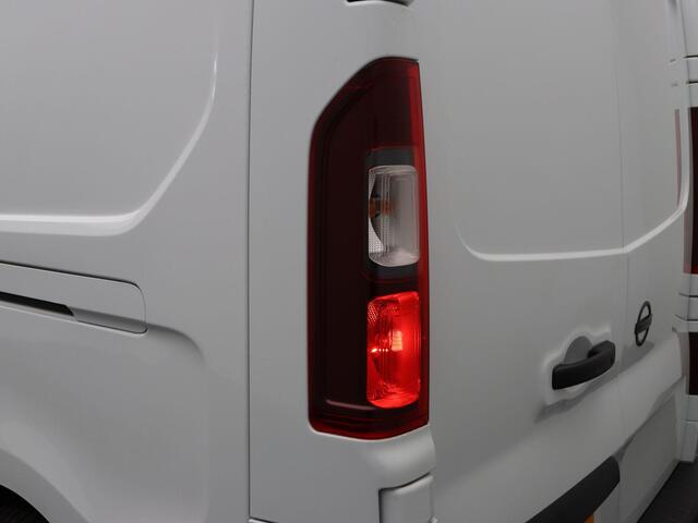 Nissan PRIMASTAR 2.0 dCi 170pk L2H1 NISMO | Dubbele Cabine | Achteruitrijcamera | 5 Jaar Fabrieksgarantie | Laadruimtepakket |