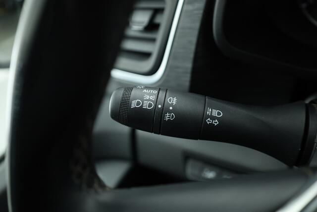 Nissan PRIMASTAR 2.0 dCi L2H1 N-Connecta | Dubb. Cabine | 6 pers. | Navi | Camera | Trekhaak | Cruise