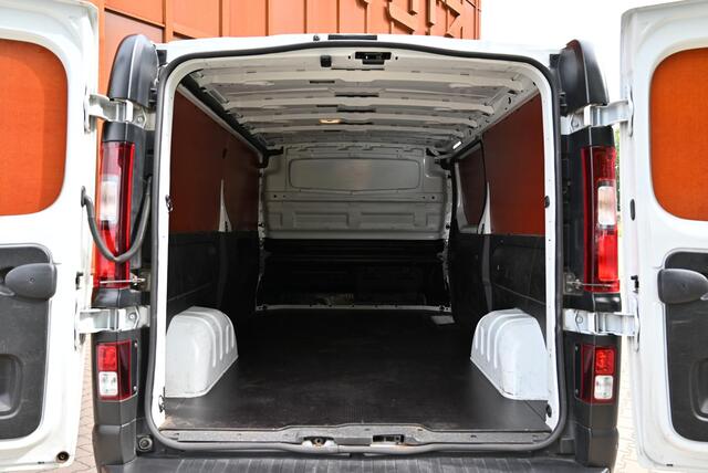 Nissan PRIMASTAR 2.0 dCi 130 L2H1 N-Connecta Navi | Cam | Trek | € 189 p.m.