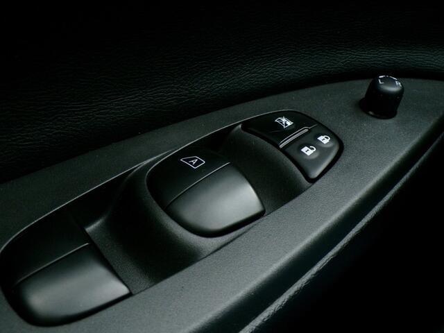 Nissan PULSAR 1.2 DIG-T N-Connecta, Navigatie / Camera / Keyless / Cruise control / 17' LMV
