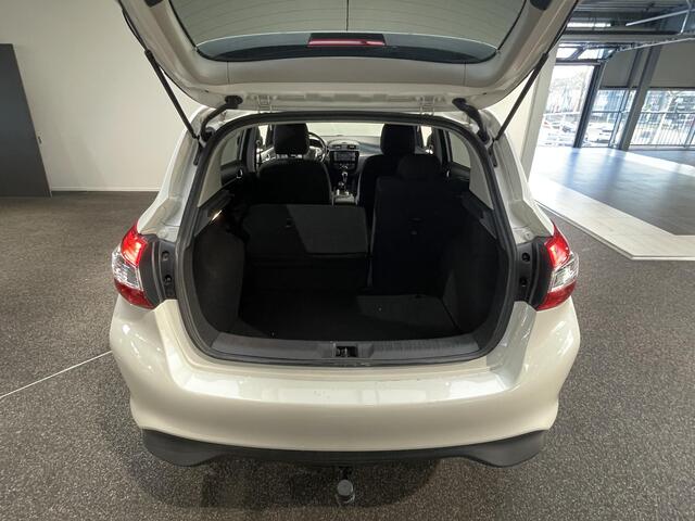 Nissan PULSAR 1.2 DIG-T 115 X-Tronic N-Connecta