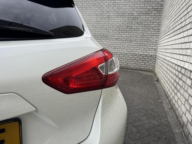 Nissan PULSAR 1.2 DIG-T Tekna | Achteruitrijcamera | LED koplampen | Winterbanden set | 17" LM velgen