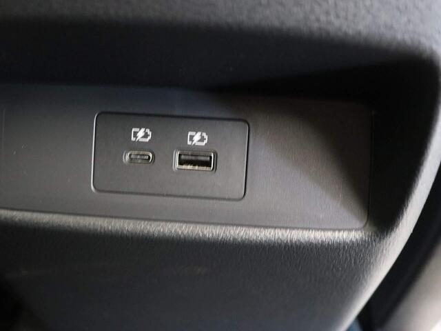 Nissan QASHQAI 190pk 1.5 e-Power Tekna | Rijklaarprijs!! | Elektrische Achterklep | Head-up Display | Keyless Entry | Adaptieve Cruise Control |