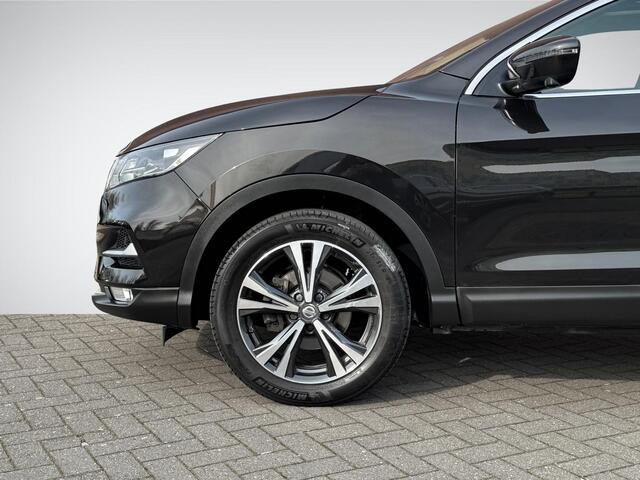 Nissan QASHQAI 1.2 N-Connecta Design Pack