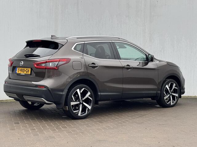 Nissan QASHQAI 1.6 Tekna / Panoramadak / Navigatie / 360 Graden camera / Stoel- en voorruitverwarming