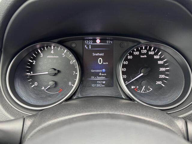 Nissan QASHQAI 1.6 Tekna / Panoramadak / Navigatie / 360 Graden camera / Stoel- en voorruitverwarming