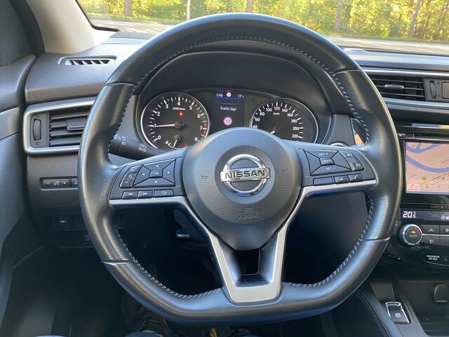 Nissan QASHQAI 1.3 DIG-T Tekna Navigatie/Cruisecontr./Panoramadak/Climatecontrole/Keyless Entry met Start/Led verl./L/M 19 Inch/Parkeer assistent met sensoren v+a/Stoelverw./Leder multifunction. stuur/Audio/CD met DAB /Kop