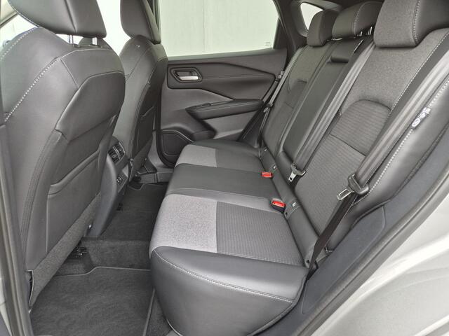 Nissan QASHQAI 1.3 MHEV Xtronic N-Connecta Automaat / Cold Pack / Nieuw model / Facelift / Apple Carplay Android Auto / Adaptief cruise control / Trekgewicht 1800 kg / Lichtmetalen wielen 18" /