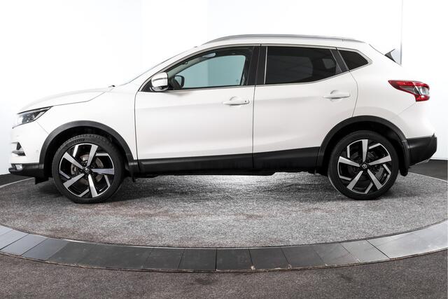 Nissan QASHQAI 1.3 DIG-T 140 PK Tekna | Pano dak | Stoel + Voorraamverw. | PDC | 360 Camera | NAV + App. Connect | ECC | DAB | LM 19" |