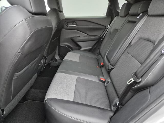 Nissan QASHQAI 1.3 MHEV Xtronic N-Connecta / Nieuw Model / Facelift / Cold Pack / Trekgewicht 1800 Kg / Apple Carplay Android Auto / Adaptief cruise control / Lichtmetalen wielen 18" / Rondomzicht camera /