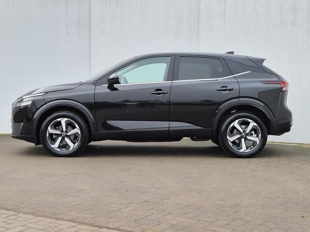 Nissan QASHQAI 1.3 MHEV Xtronic N-Connecta Automaat / Elektrische bedienbare achterklep / Trekgewicht 1800 Kg / Apple Carplay Android Auto / Cold Pack Stuur-, Stoel en Voorruitverwarming / Rondomzicht camera /