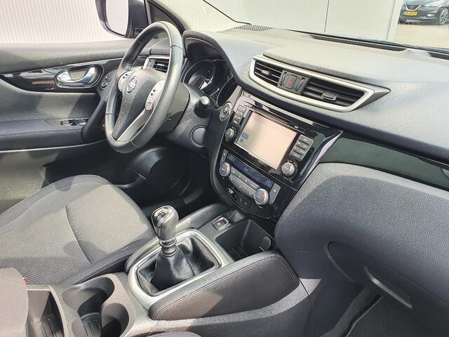 Nissan QASHQAI 1.2 N-Connecta Navigatie, Climate Control, Cruise Control, 360 Camera, 18"Lm