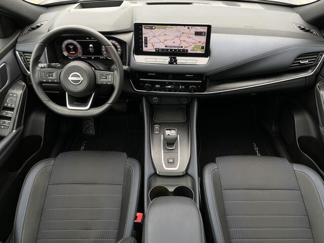 Nissan QASHQAI 1.3 MHEV Xtronic Tekna / Panoramadak / Cruise Control Adaptief / Rondomzicht Camera / Half-lederen bekleding / trekhaak 1800kg / Stoelverwarming / voorruitverwarming