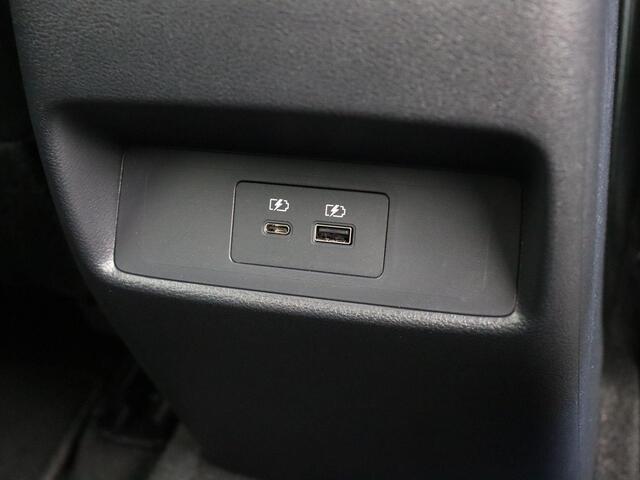 Nissan QASHQAI 158pk MHEV Xtronic N-connecta | Head Up Display | Stoel/ Stuur en Voorruitverwarming |