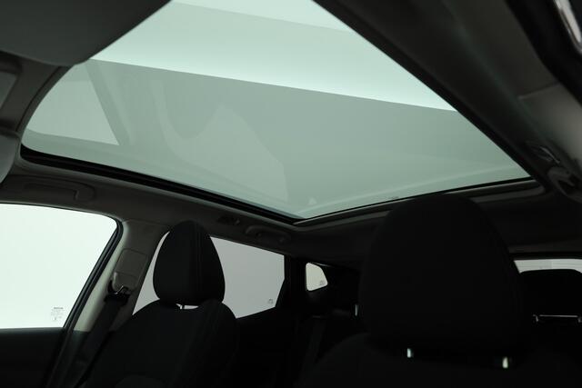 Nissan QASHQAI 1.3 DIG-T N-Connecta | Navi | Cruise | Pano | Stoelver. | DAB