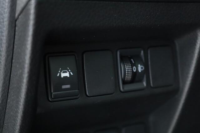 Nissan QASHQAI 1.3 DIG-T N-Connecta | Navi | Cruise | Pano | Stoelver. | DAB