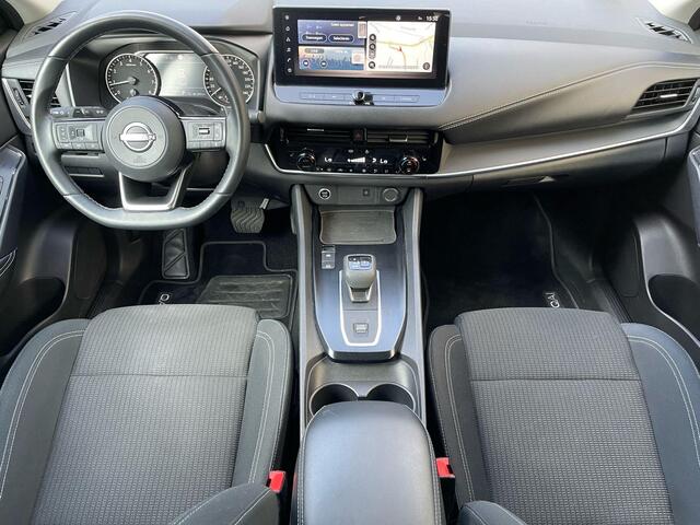 Nissan QASHQAI 1.3 MHEV Xtronic / Voorruitverwarming / Stuurverwarming / Stoelverwarming / Adaptieve Cruise Control / Apple CarPlay / Navigatie / 360 Graden Camera / All Season Banden