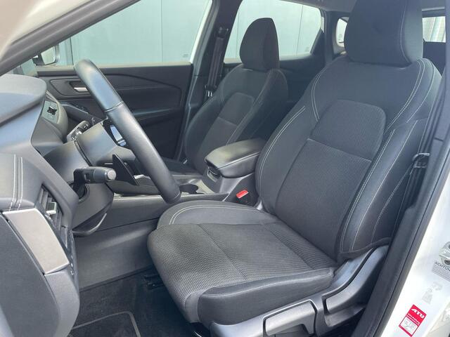 Nissan QASHQAI 1.3 MHEV Xtronic / Voorruitverwarming / Stuurverwarming / Stoelverwarming / Adaptieve Cruise Control / Apple CarPlay / Navigatie / 360 Graden Camera / All Season Banden