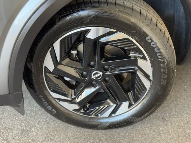 Nissan QASHQAI 1.3 MHEV Xtronic N-Connecta
