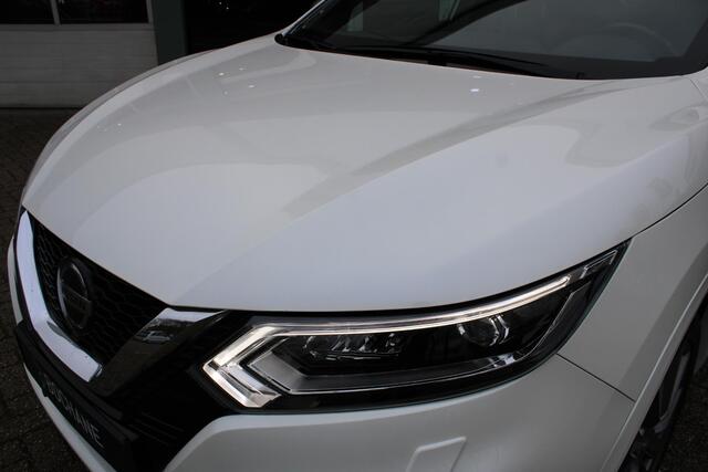 Nissan QASHQAI 1.3 DIG-T Tekna + Automaat | Leer | Navigatiesysteem | Trekhaak | Parkeersensoren | Stoelverwarming