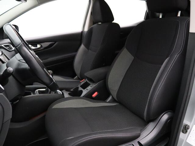 Nissan QASHQAI 1.2 Acenta Camera | Climate | Cruise | Parkeersens. v+a | Stoelverw. | Trekhaak