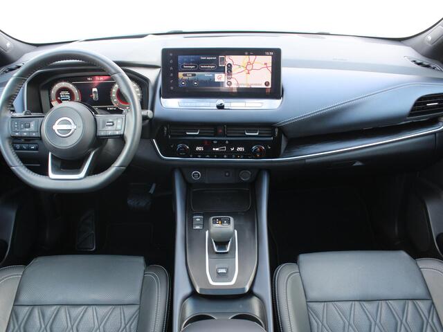 Nissan QASHQAI 1.3 MHEV Xtronic Tekna Plus / Trekhaak (1800KG) / Panoramadak / Bose / Lederen Bekleding / Matrix LED Koplampen /