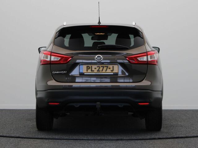 Nissan QASHQAI 1.2 Tekna | Trekhaak | Stoelverwarming | Panoramadak | Rondomzicht camera |