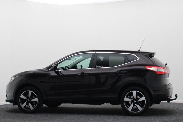 Nissan QASHQAI 1.2 N-Connecta 360° Camera, Navigatie, DAB, Lane Assist, PDC, Trekhaak 18"