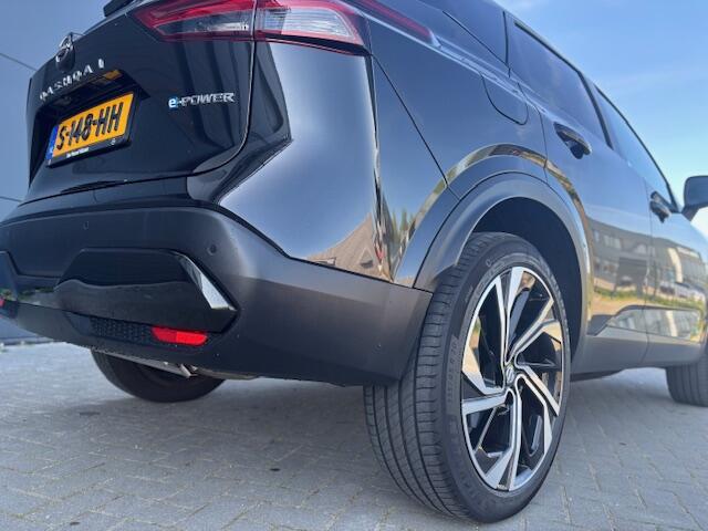 Nissan QASHQAI 1.5 e-Power N-Connecta Vol. Leer / Panoramadak / Black edition
