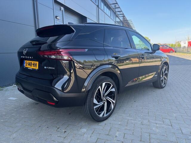 Nissan QASHQAI 1.5 e-Power N-Connecta Vol. Leer / Panoramadak / Black edition