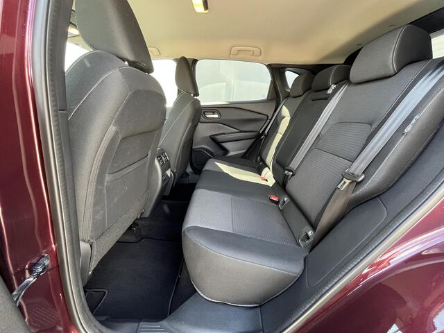 Nissan QASHQAI 1.3 MHEV N-Style / Trekhaak (Trekgewicht 1.400 kg) / 360° Camera / Apple Carplay & Android Auto / Keyless Entry & Start / Adaptieve Cruise Control / Navigatie full map / Climate Control /