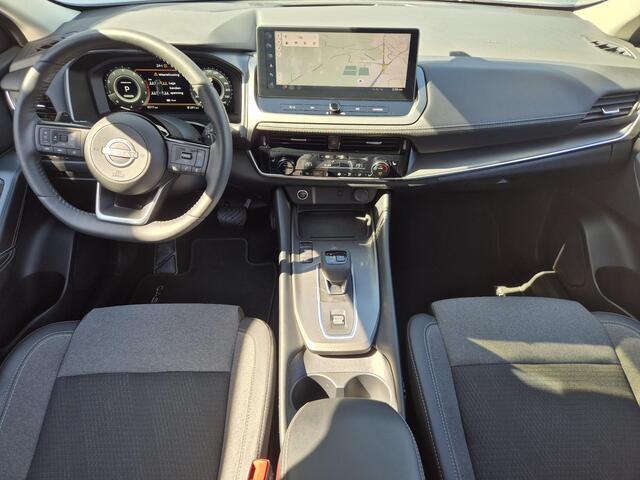 Nissan QASHQAI 1.3 MHEV Xtronic N-Connecta Automaat / Cold Pack / Trekgewicht 1800 kg / Nieuw model / Facelift / Apple Carplay Android Auto / AllSeason Banden / Rondomzicht camera / Adaptief cruise control / Stuur- en Stoelverwarming /