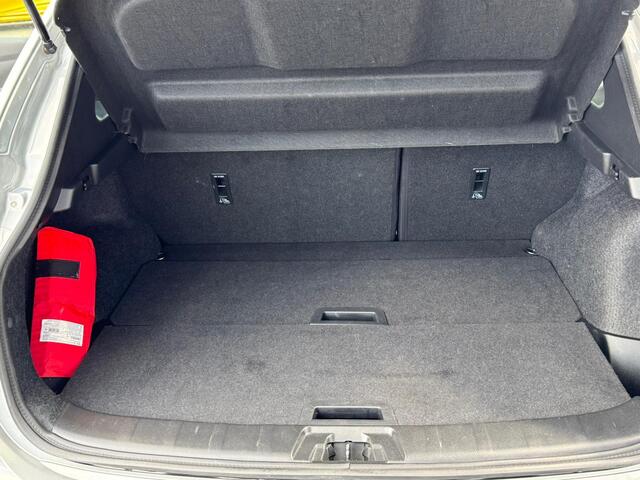 Nissan QASHQAI 1.3 DIG-T Premium Edition | NAVIGATIE | CAMERA | STOELVERWARMING |